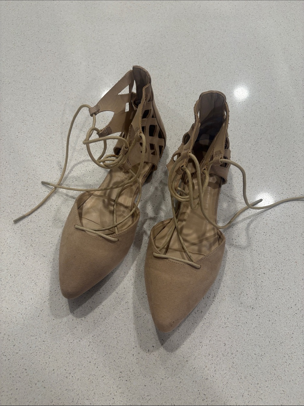 Lace-Up Pointed Toe Flats in Tan